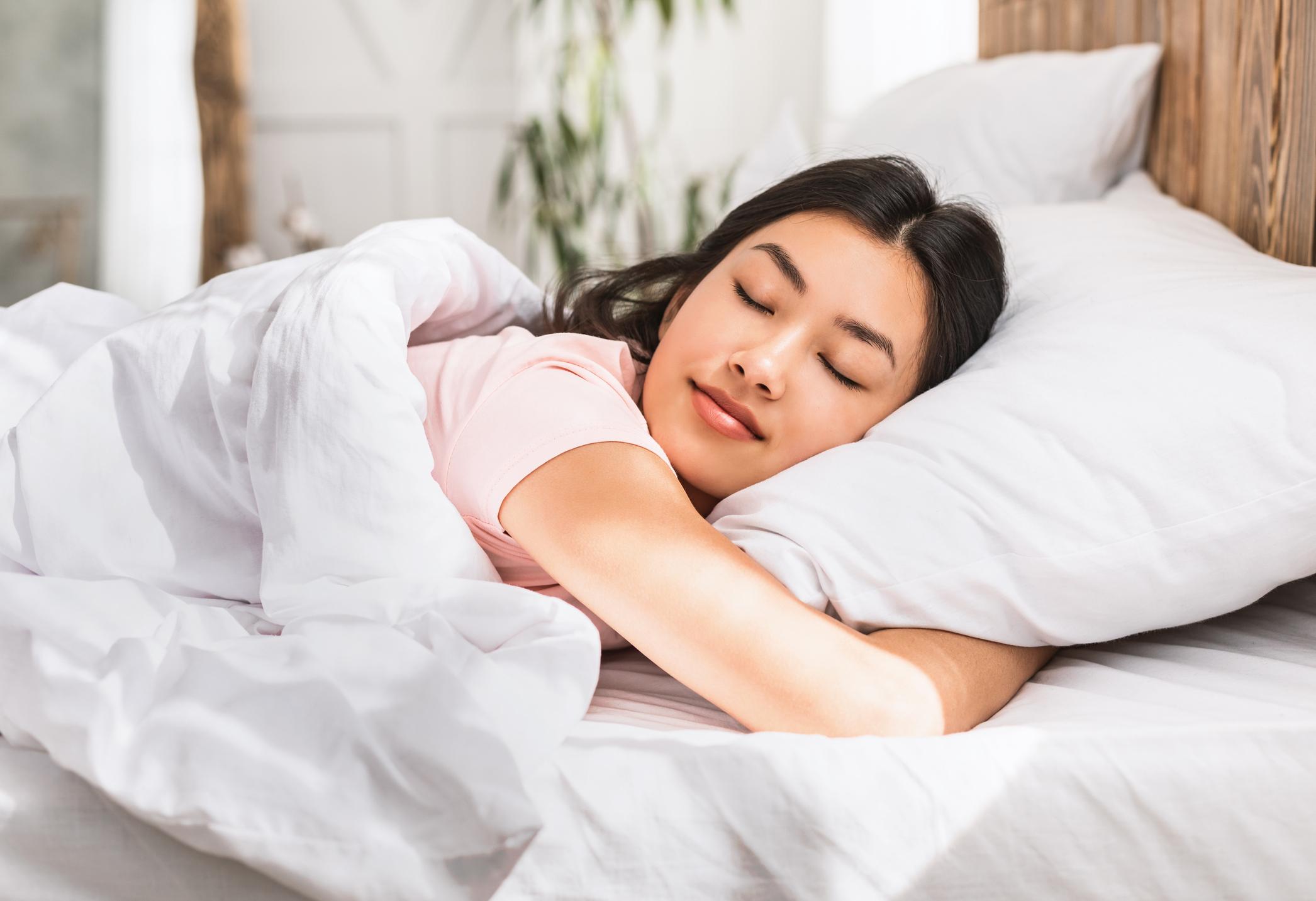 Why Good Sleep is the Key to Fat Burning 🛌⚡