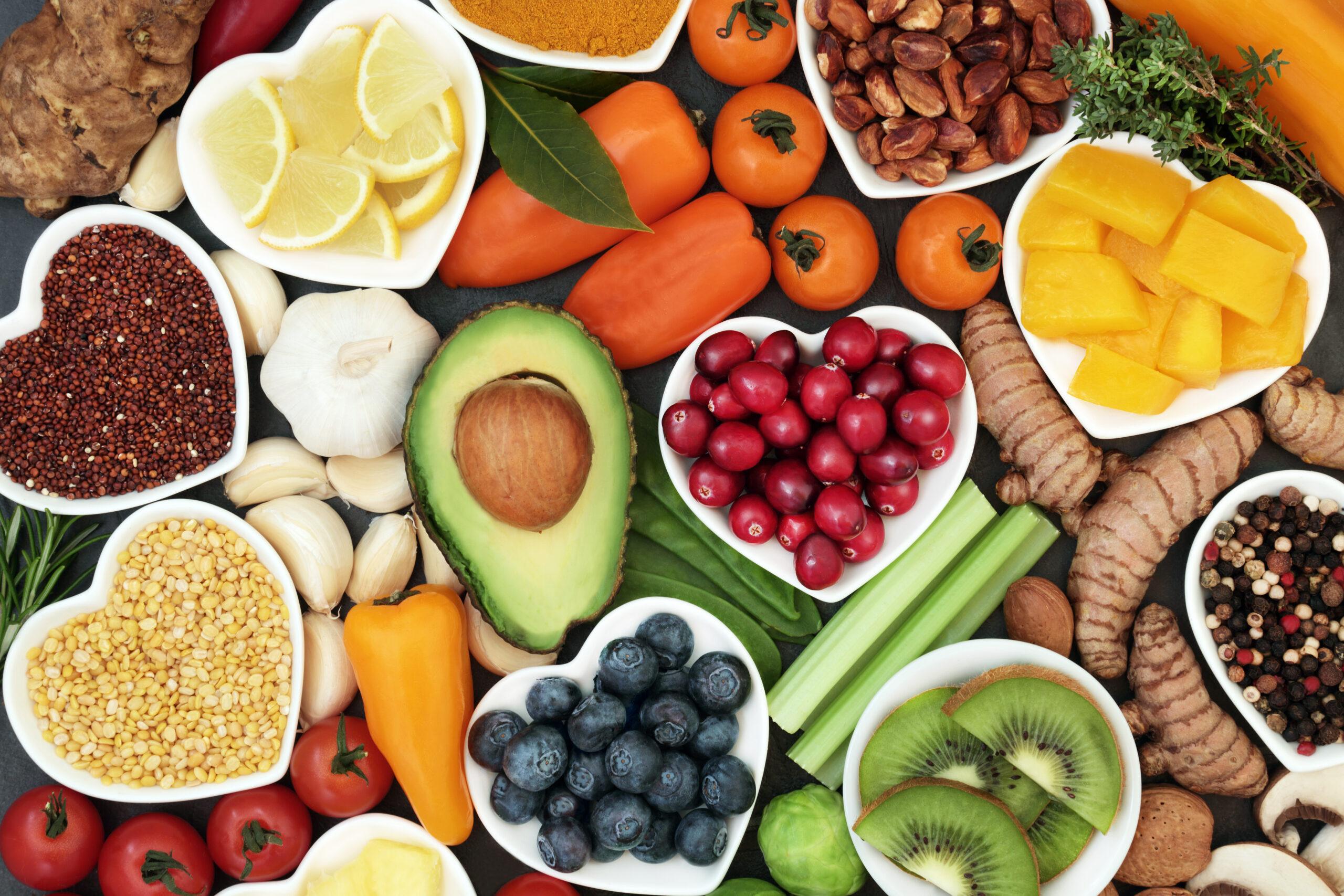 Essential foods and Beverages to Include in Your Detox Plan
