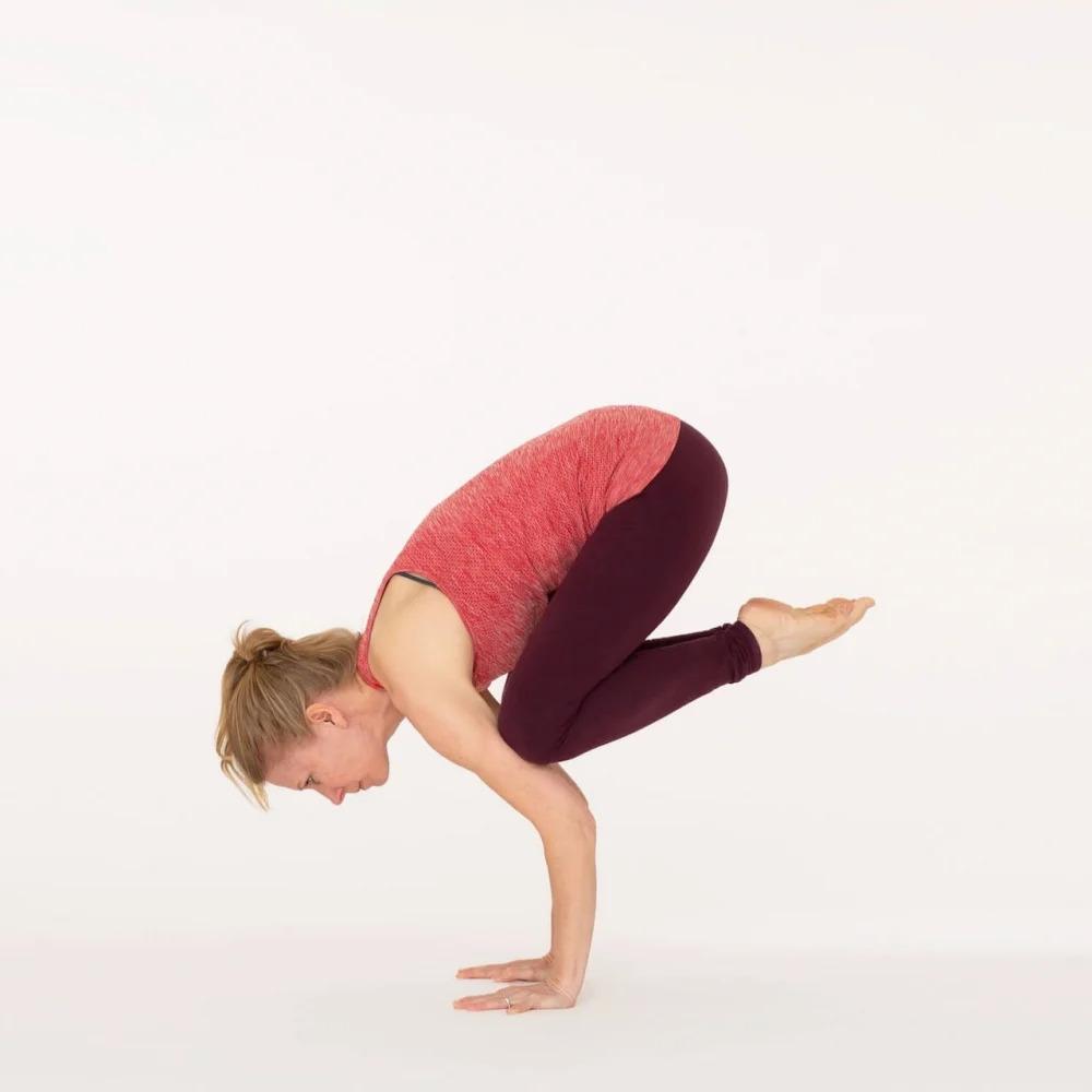 Yoga & Pilates Challenges & ⁣Workout Plans